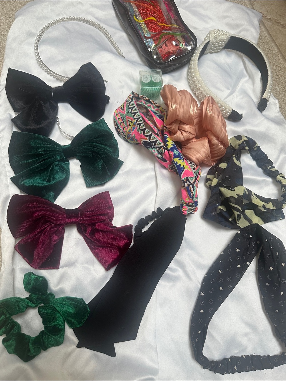 Bag of hair accessories!